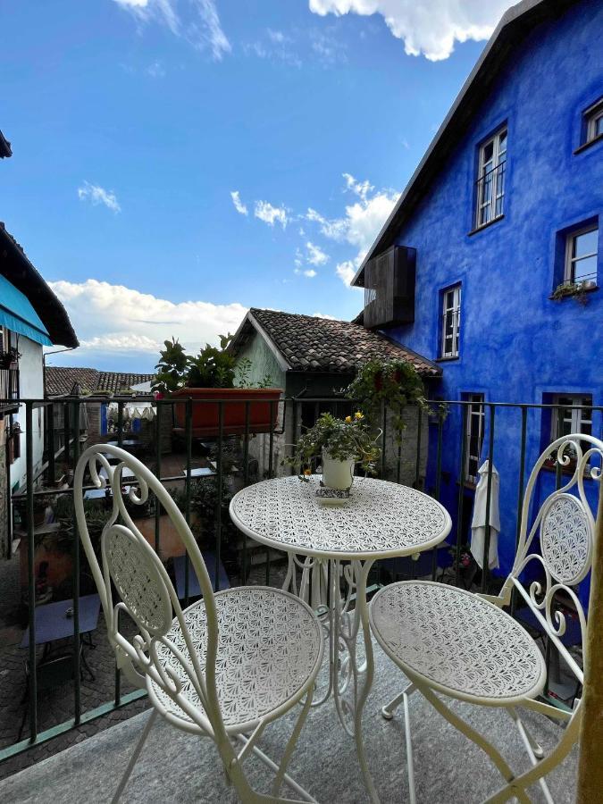 La Gialla Di Via Silvano 12 Monforte dʼAlba Eksteriør bilde